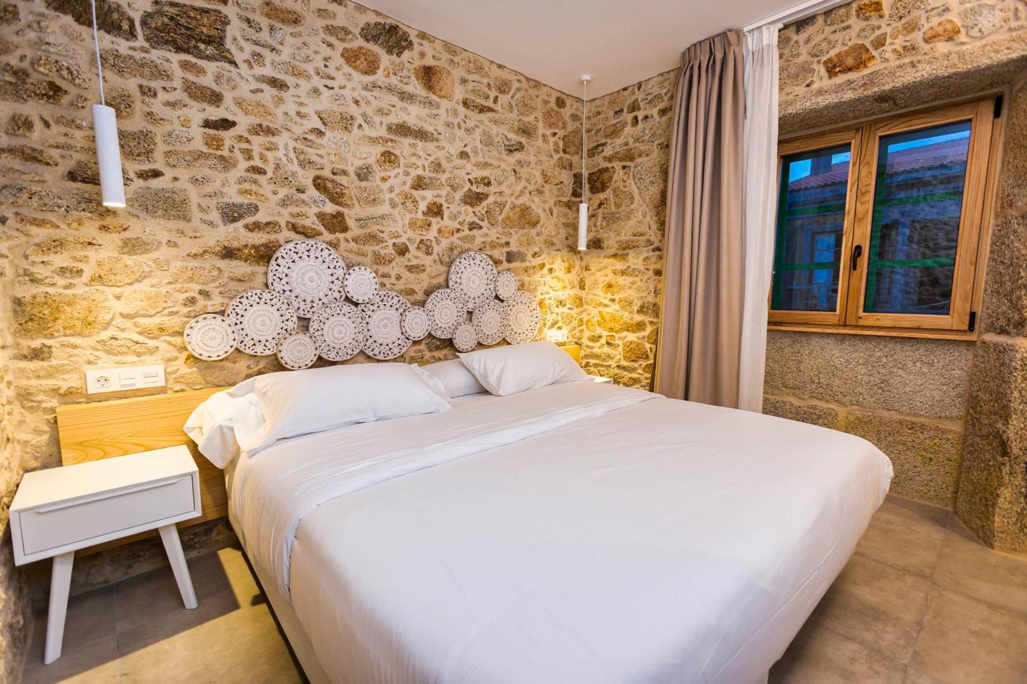 A De Lucia Hotel Quintans Exterior photo